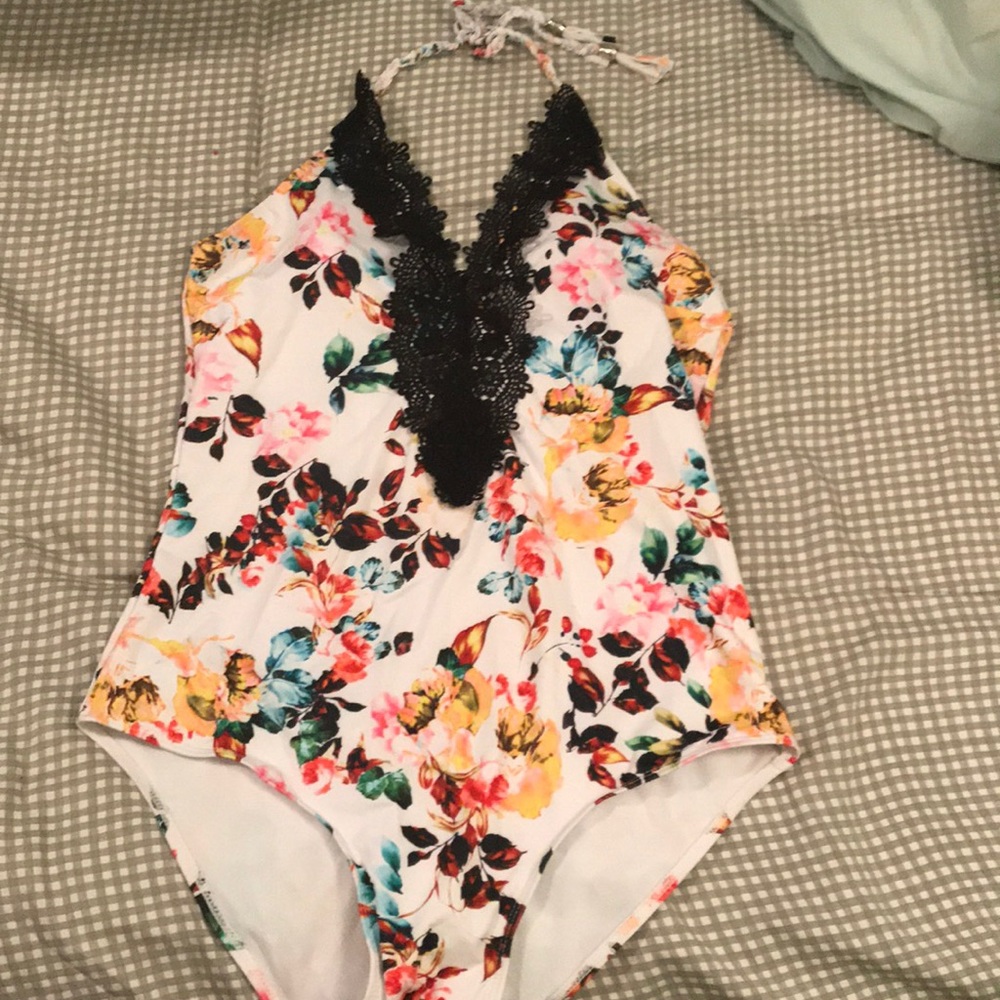 One piece swimsuit